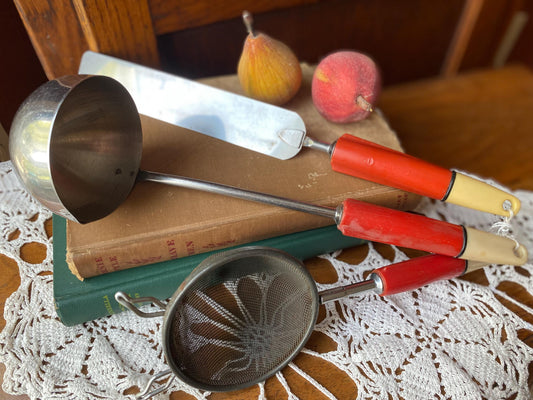 Set of 3 Bakelite Kitchen Tools, MCM Bakelite, Icing Spatula, Ladle, Sifter